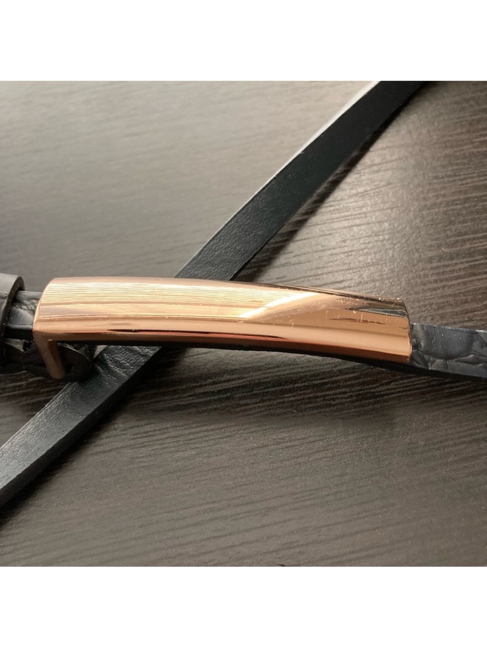 Jessica Howard Women’s Black and Gold Faux Leather Belt